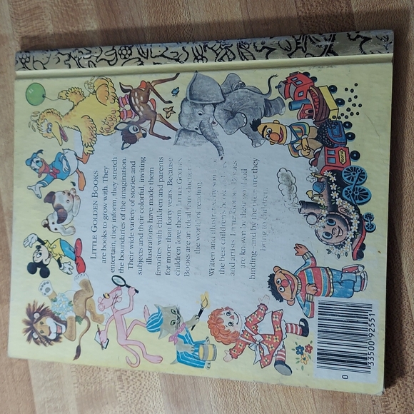 Walt Disney Productions Pete's Dragon - Picture 2 of 9